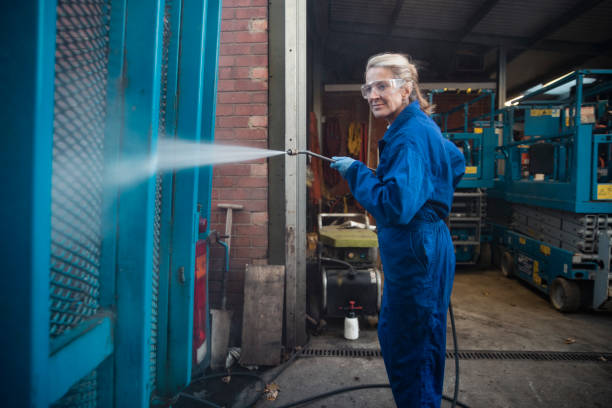 Pressure Washing Contractors in Cairo, NE